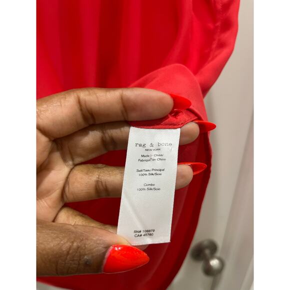 Rag & Bone Red Silk Drape Front Sleeveless Blouse Sz S - Picture 4 of 6